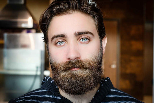 Men with Light Brown Beard Naturally Dyed